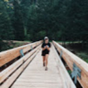 Meet your Posher, Ellie